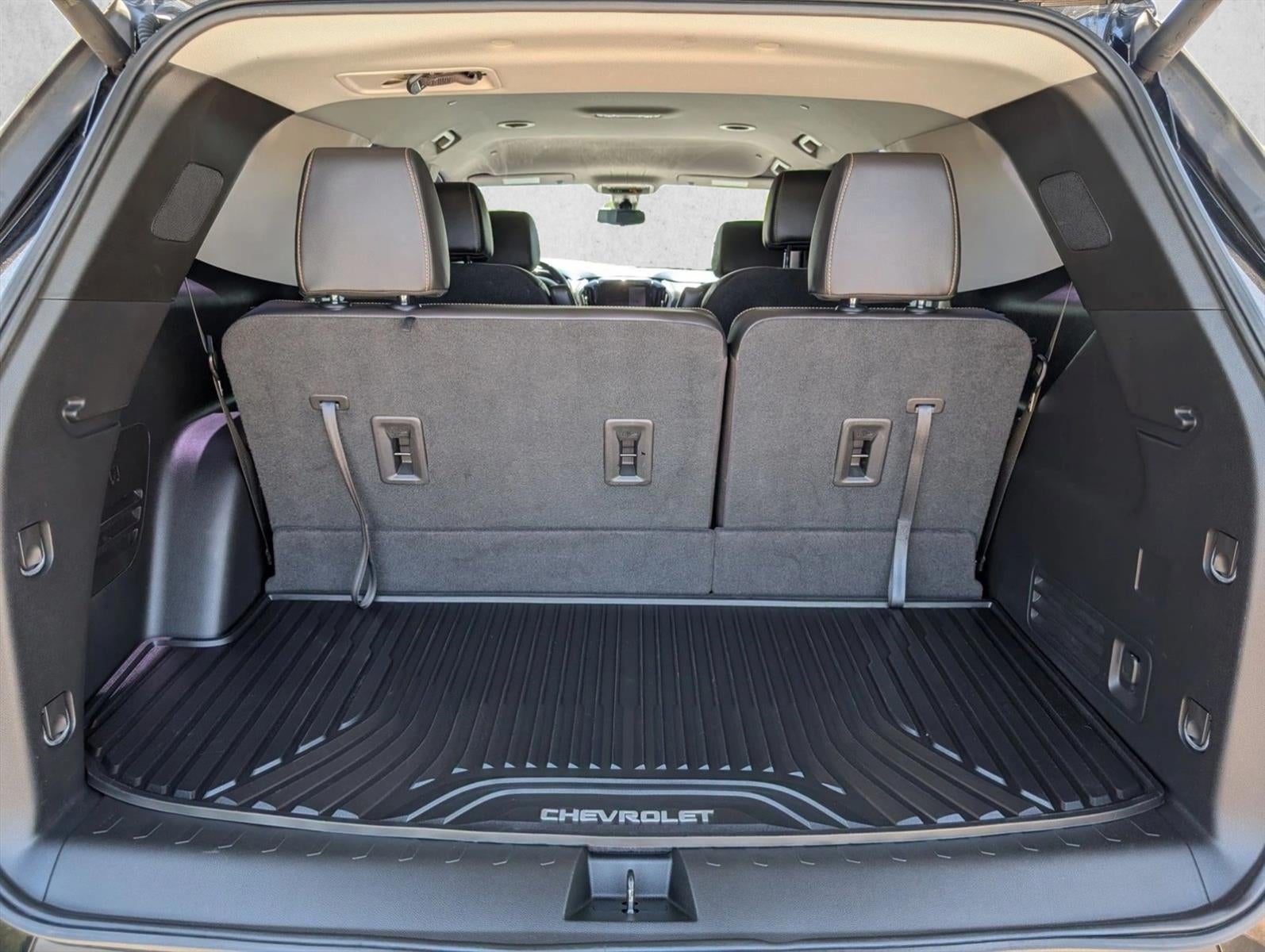 2020 Chevrolet Traverse FWD 2LT