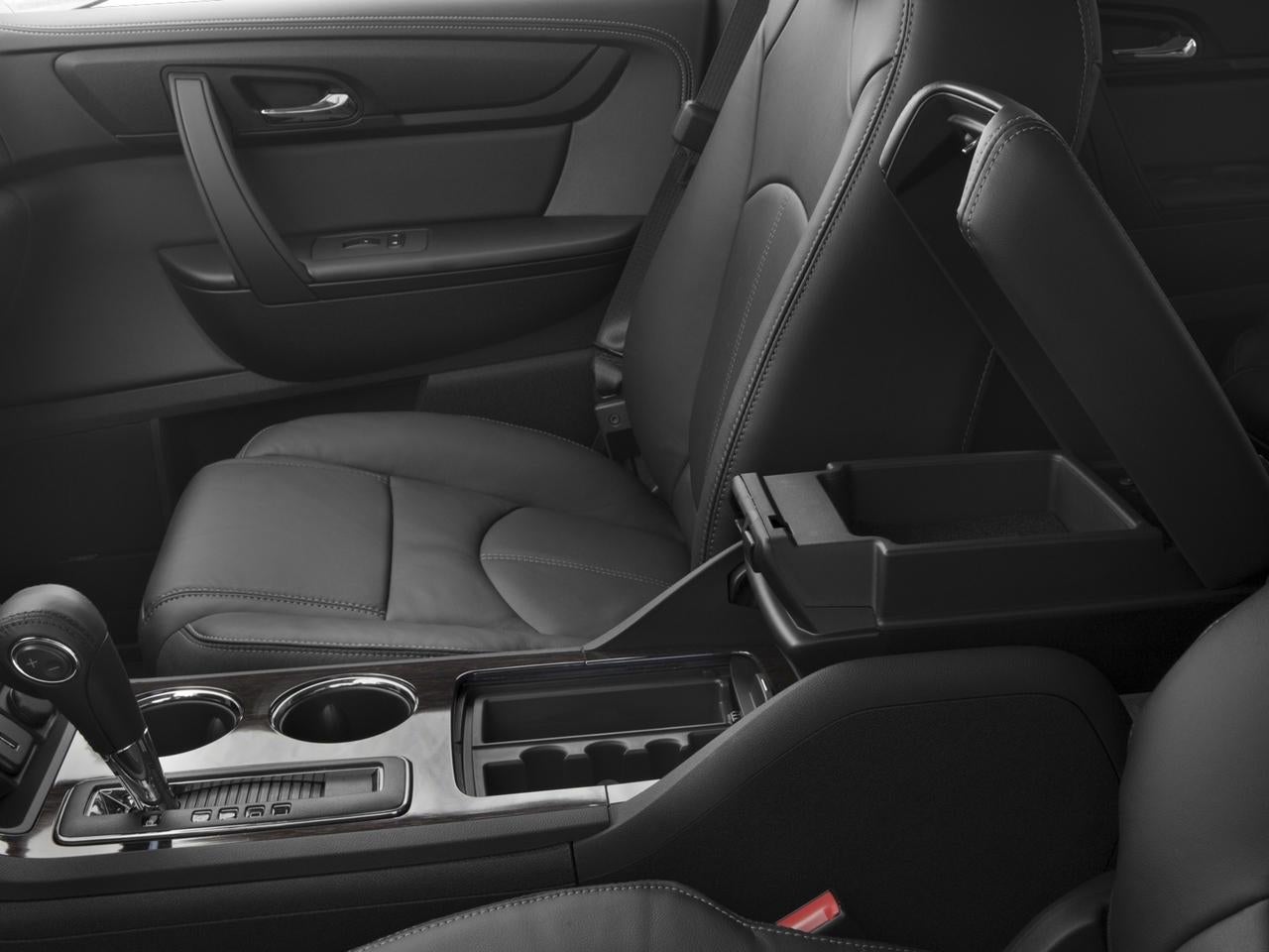 2017 Chevrolet Traverse AWD 2LT