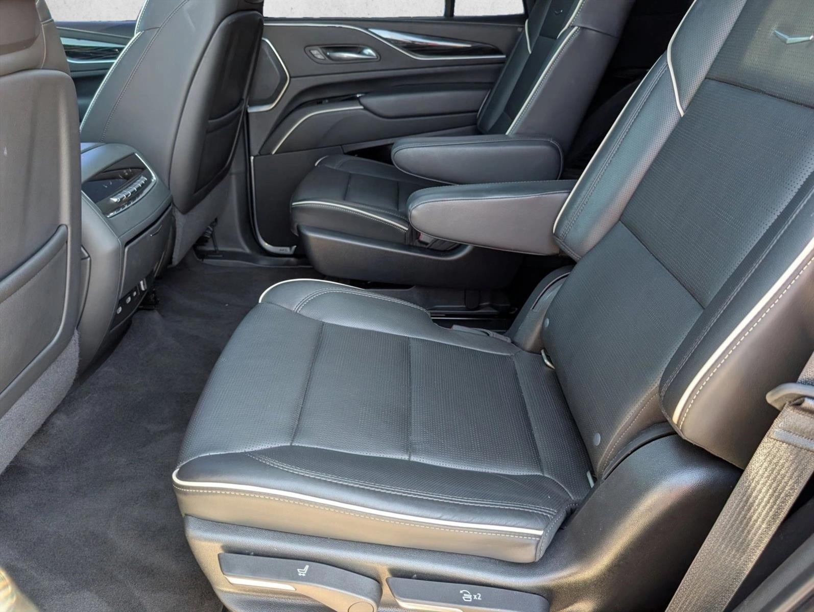 2022 Cadillac Escalade RWD Sport