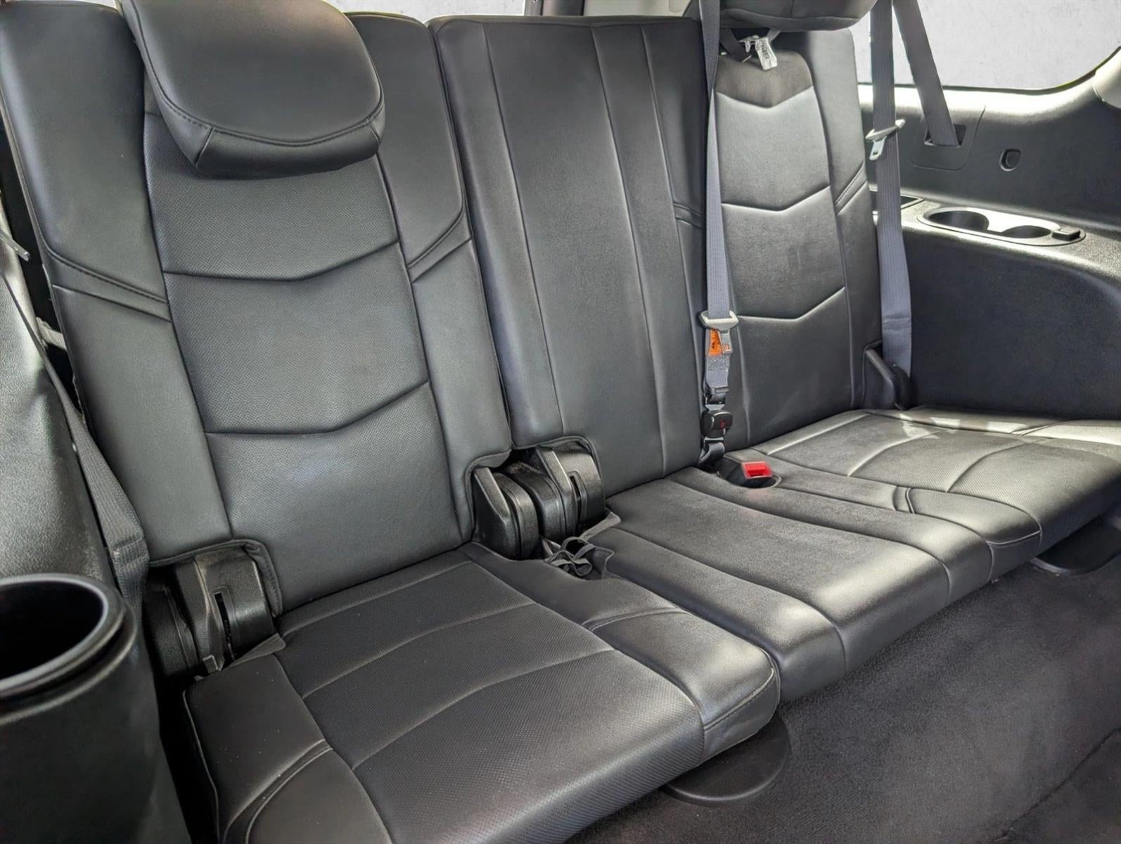 2020 Cadillac Escalade ESV RWD Luxury