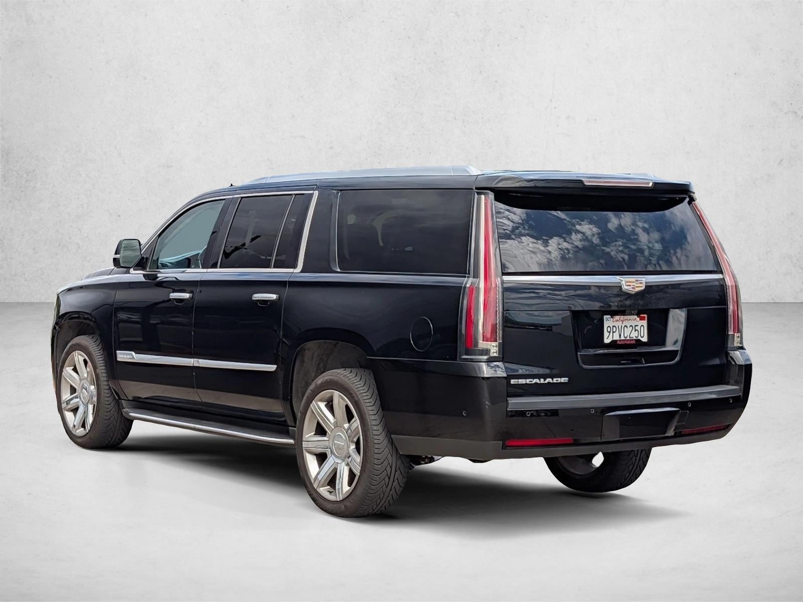 2020 Cadillac Escalade ESV RWD Luxury