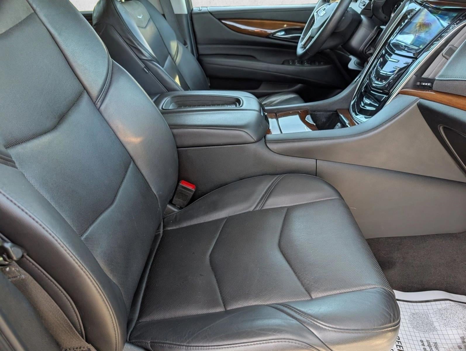 2020 Cadillac Escalade ESV RWD Luxury