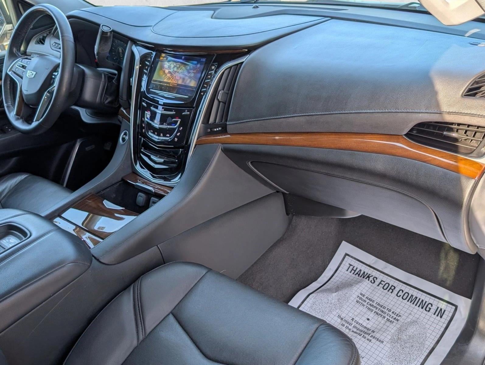 2020 Cadillac Escalade ESV RWD Luxury