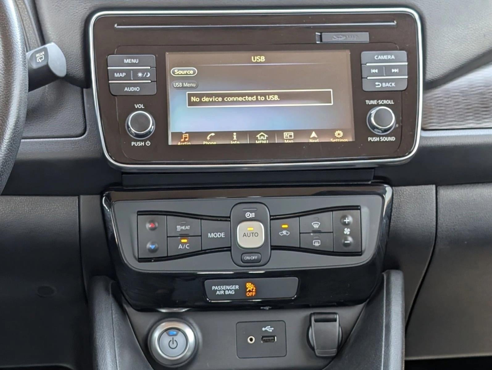 2019 Nissan LEAF SV Hatchback