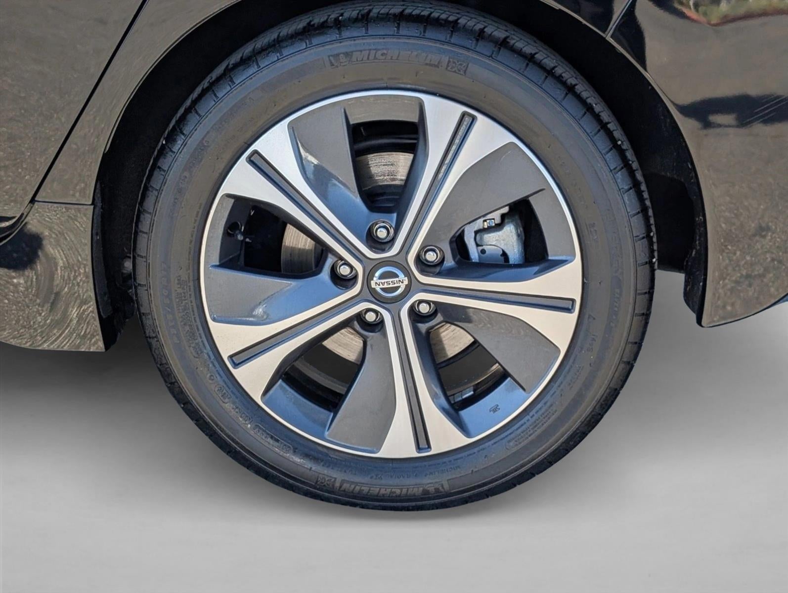 2019 Nissan LEAF SV Hatchback