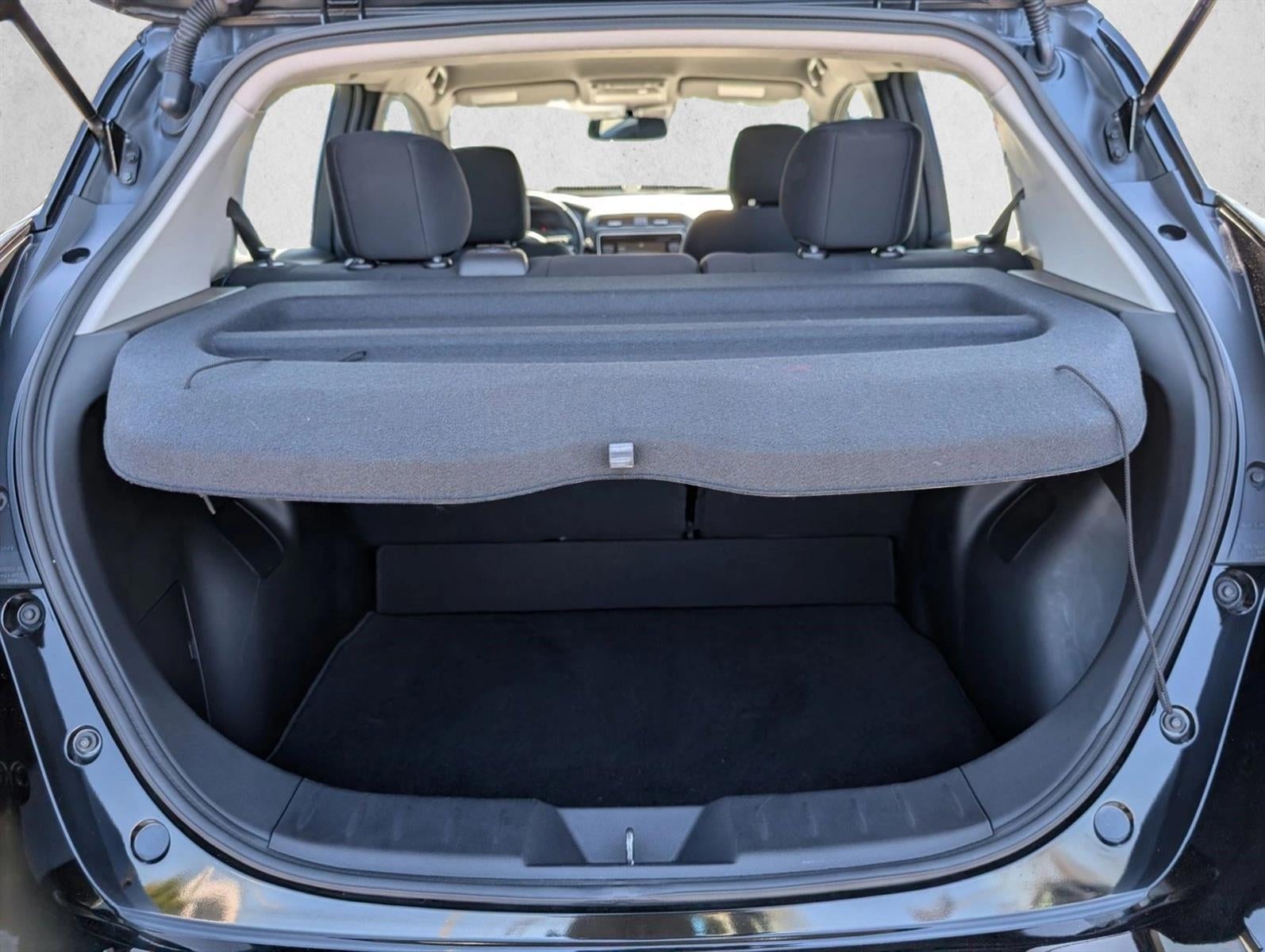 2019 Nissan LEAF SV Hatchback