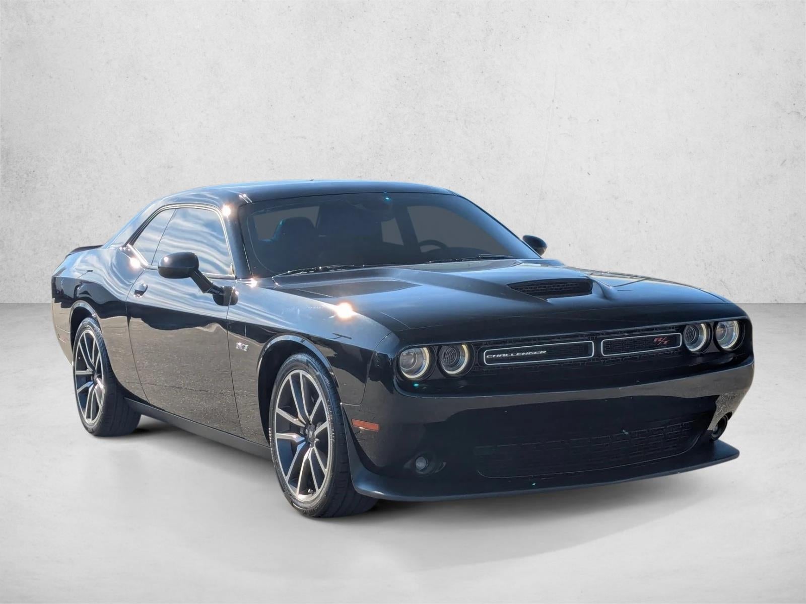 2023 Dodge Challenger R/T RWD