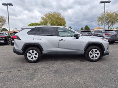 2024 Toyota RAV4 LE FWD (GS)