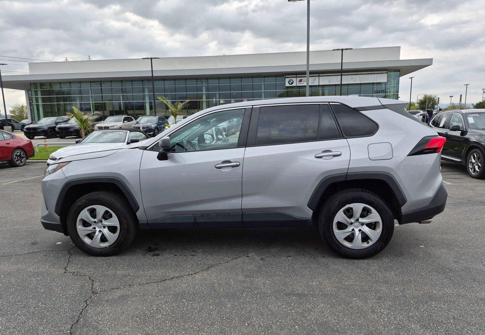 2024 Toyota RAV4 LE FWD (GS)