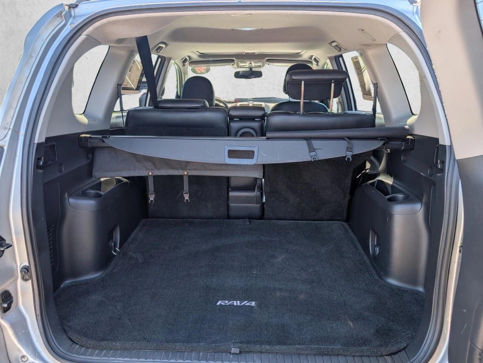 2011 Toyota RAV4 FWD 4dr V6 5-Spd AT Sport (Natl)