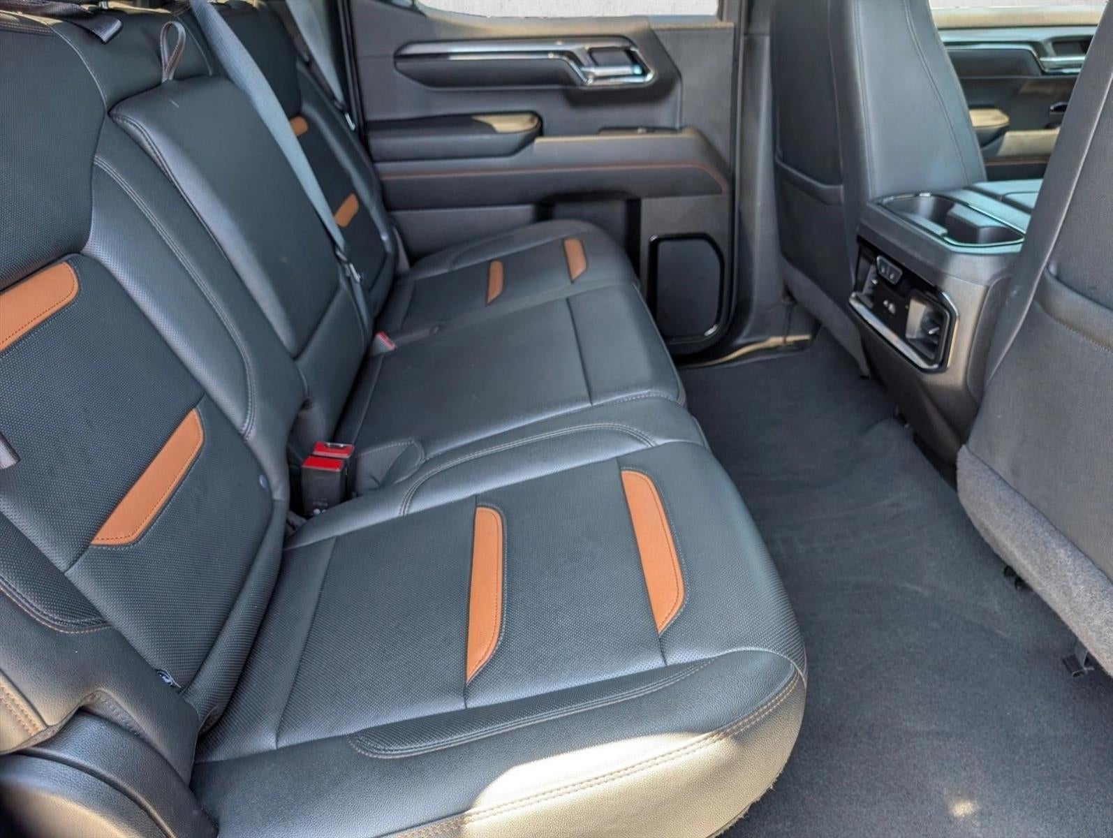 2022 GMC Sierra 1500 Crew Cab Short Box 4-Wheel Drive AT4