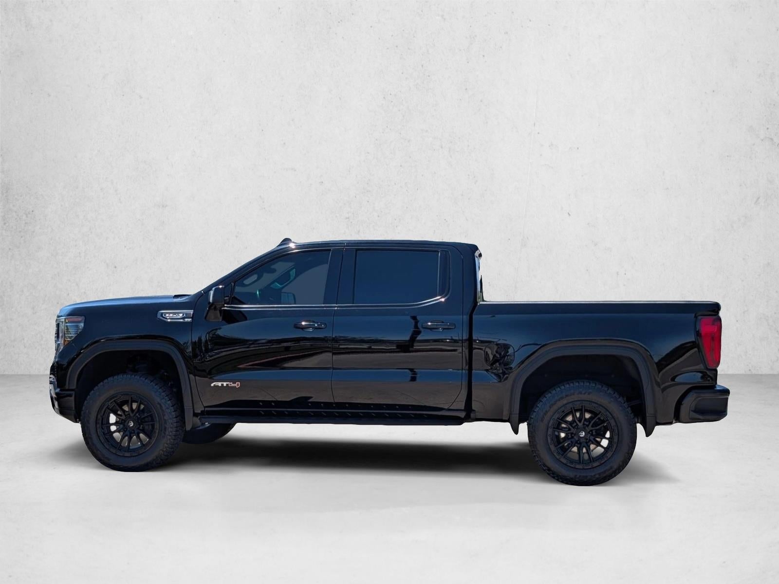2022 GMC Sierra 1500 Crew Cab Short Box 4-Wheel Drive AT4