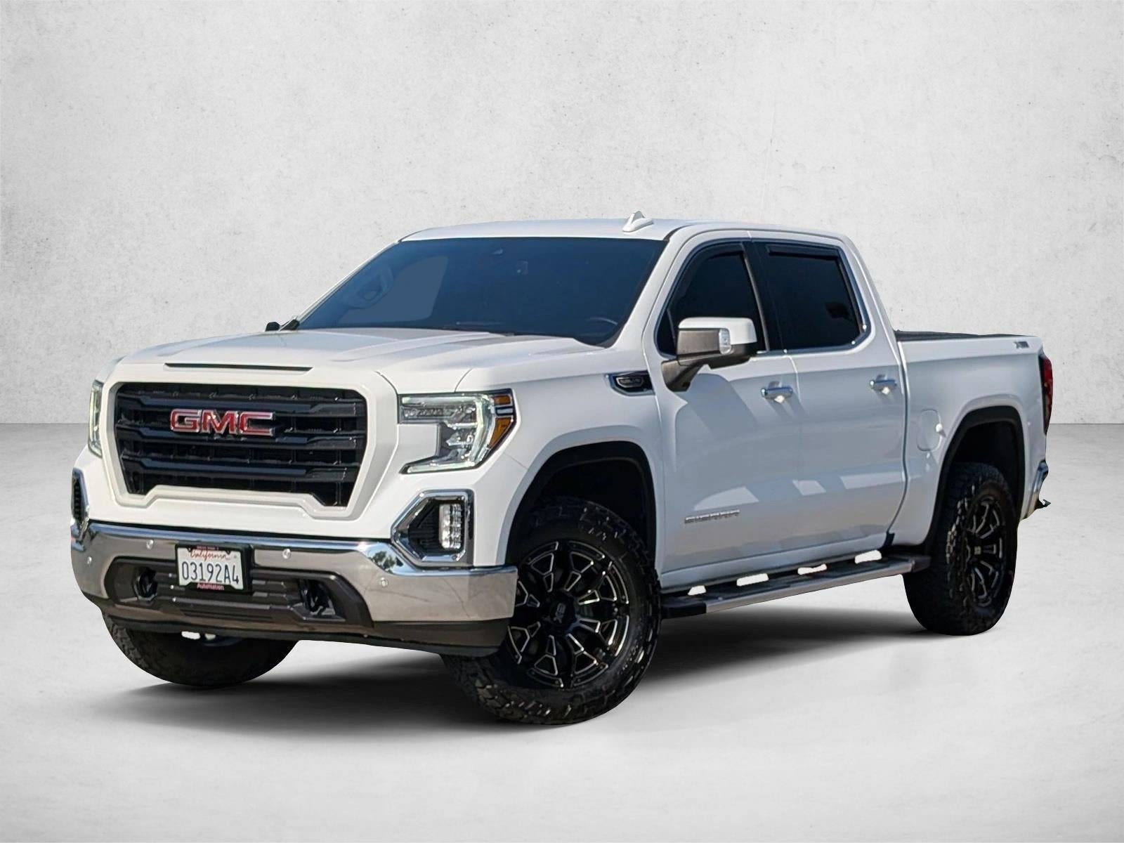 2021 GMC Sierra 1500 Crew Cab Short Box 4-Wheel Drive SLT