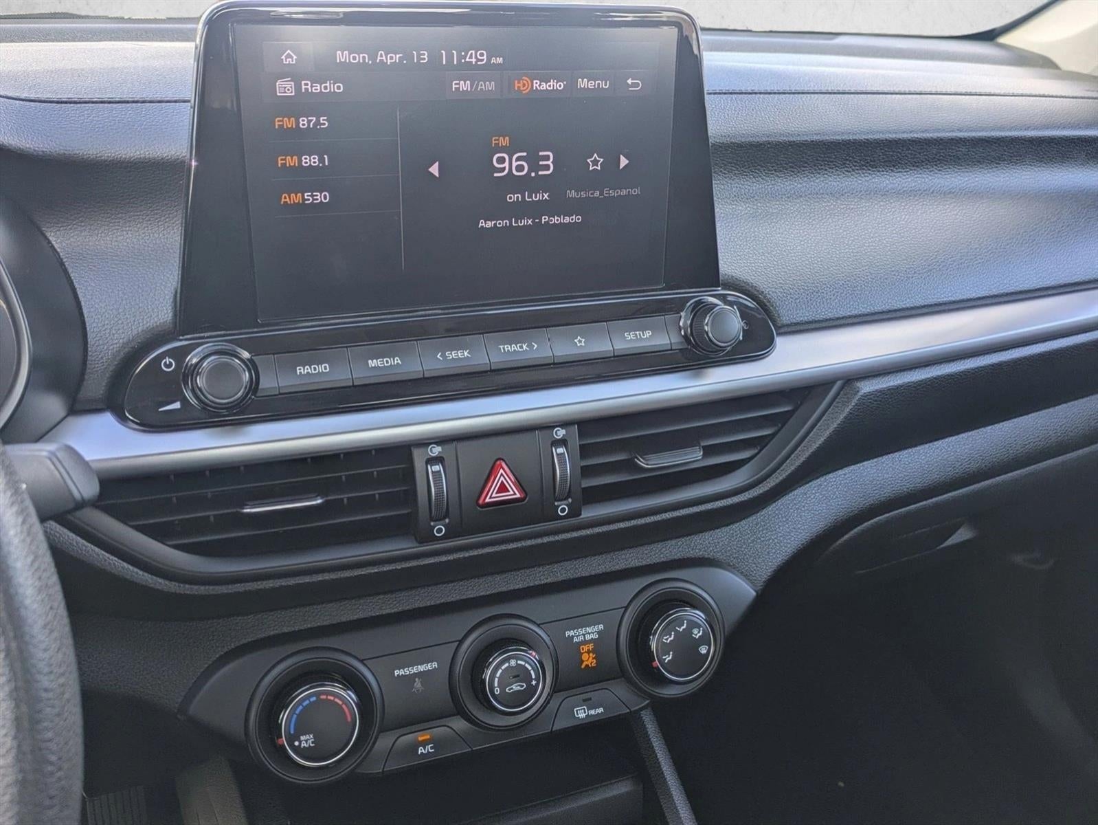 2023 Kia Forte LXS IVT