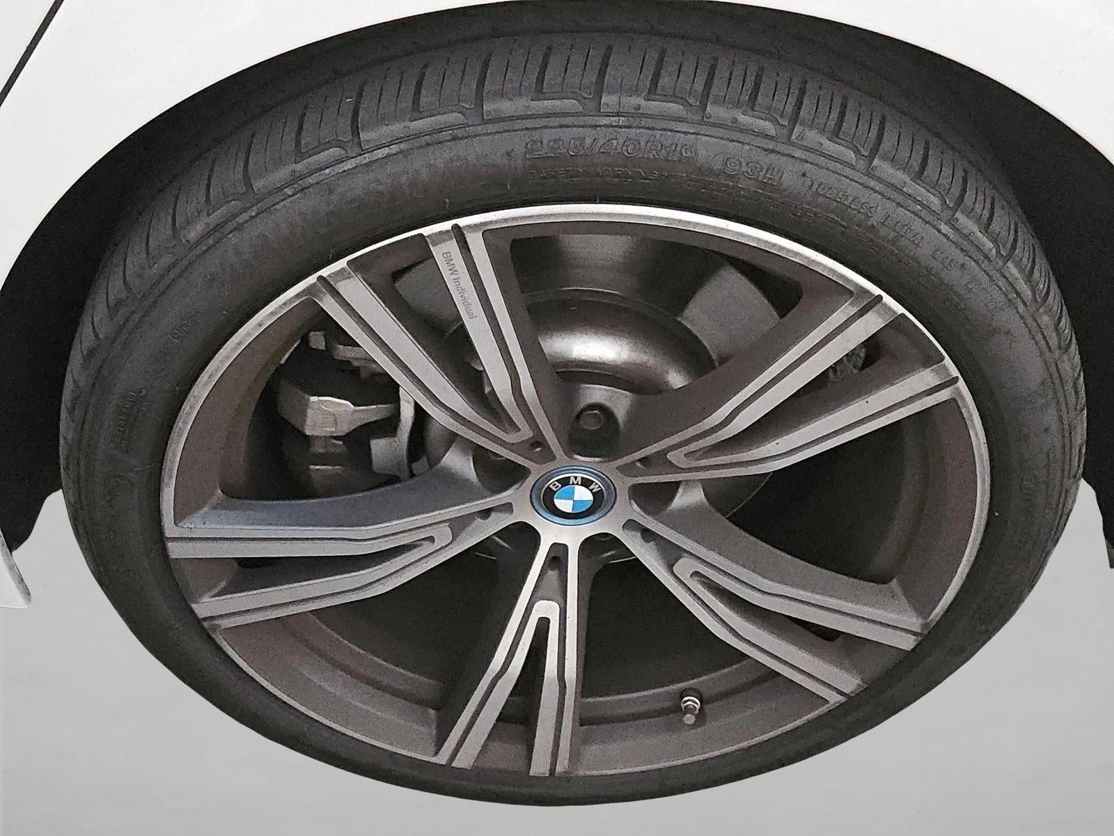2024 BMW 330e Plug-In Hybrid