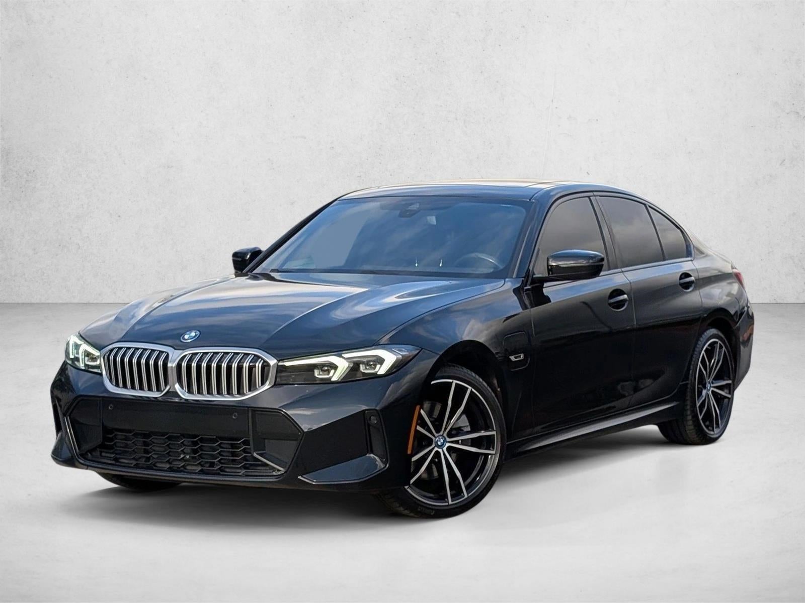 2023 BMW 330e Plug-In Hybrid
