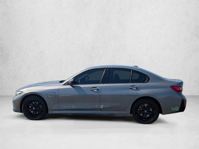 2023 BMW 330e xDrive Plug-In Hybrid