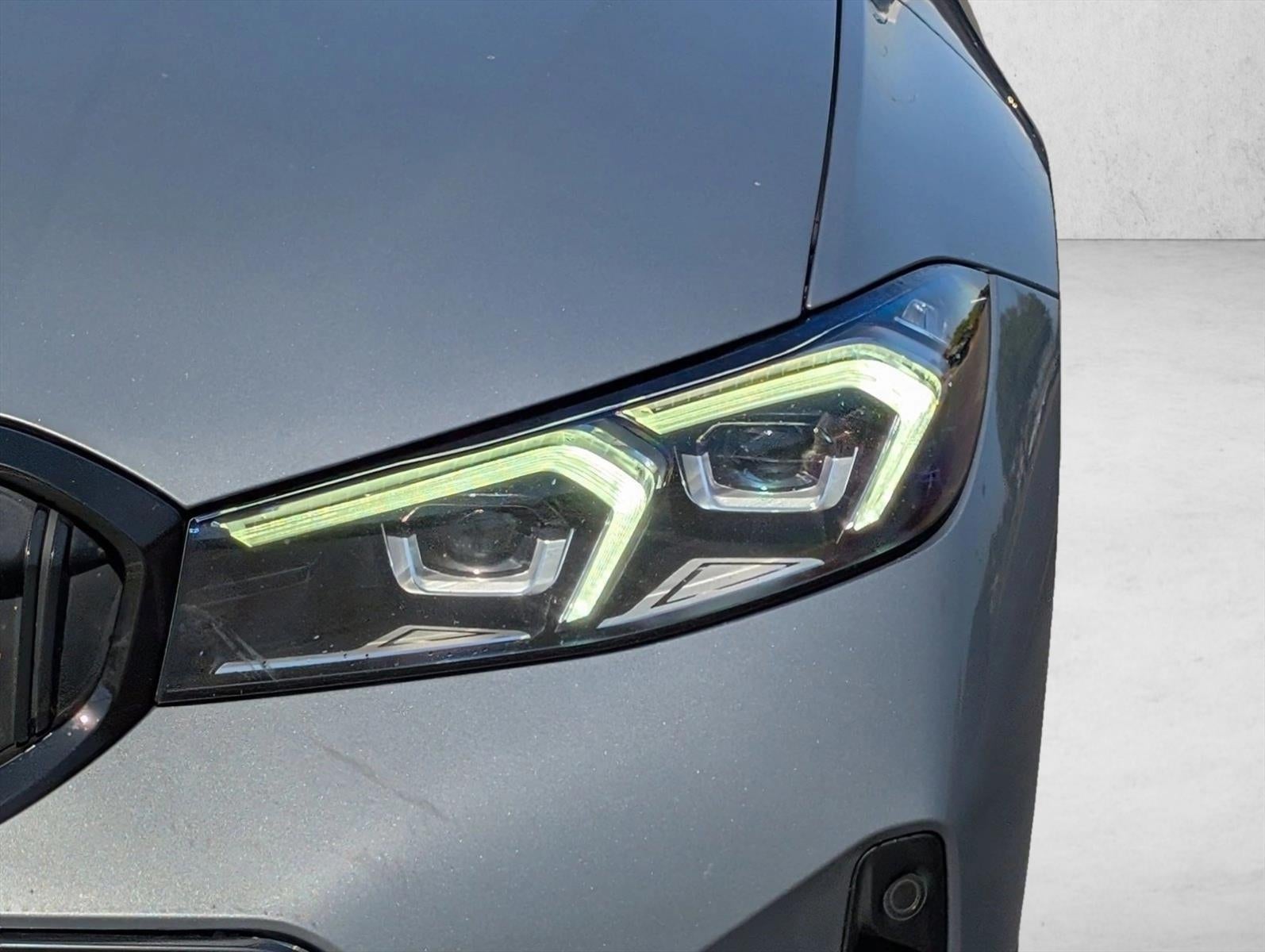 2023 BMW 330e xDrive Plug-In Hybrid