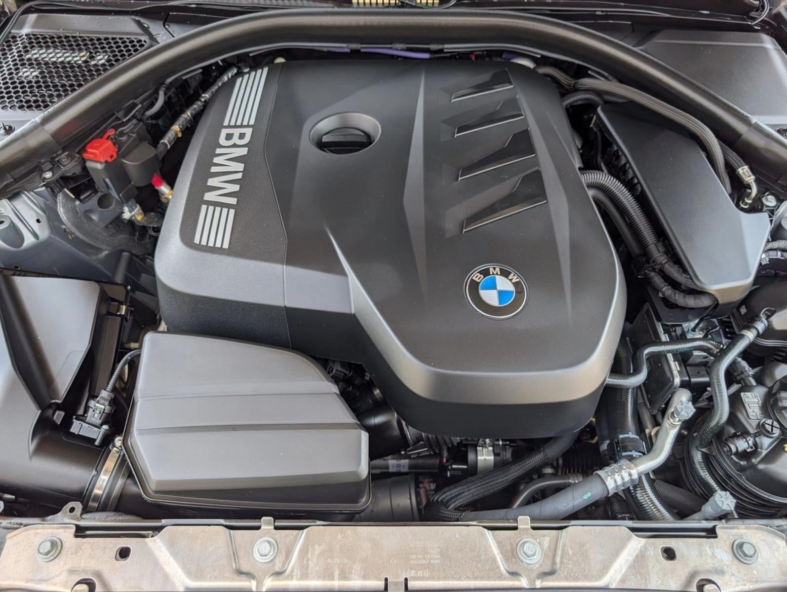 2025 BMW 330i Sedan