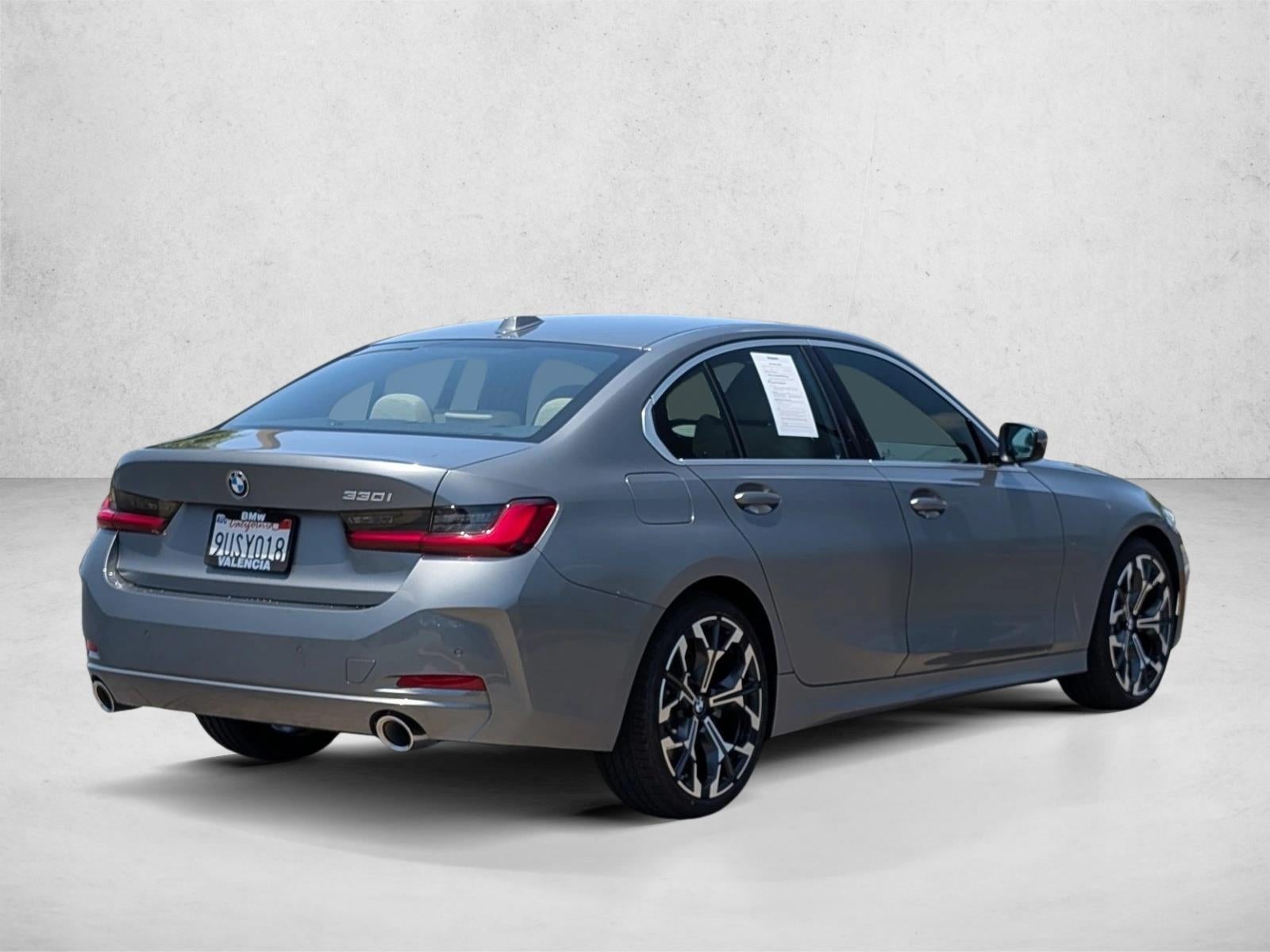 2025 BMW 330i Sedan