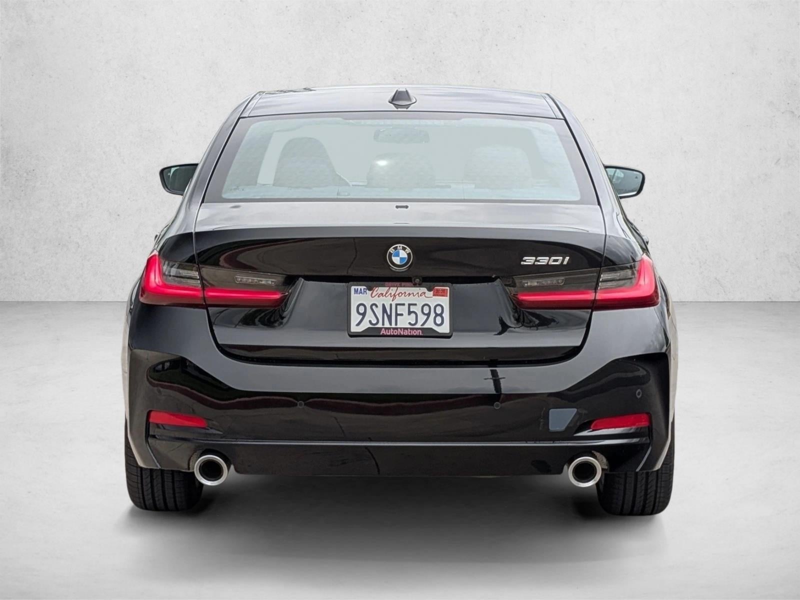 2025 BMW 330i Sedan