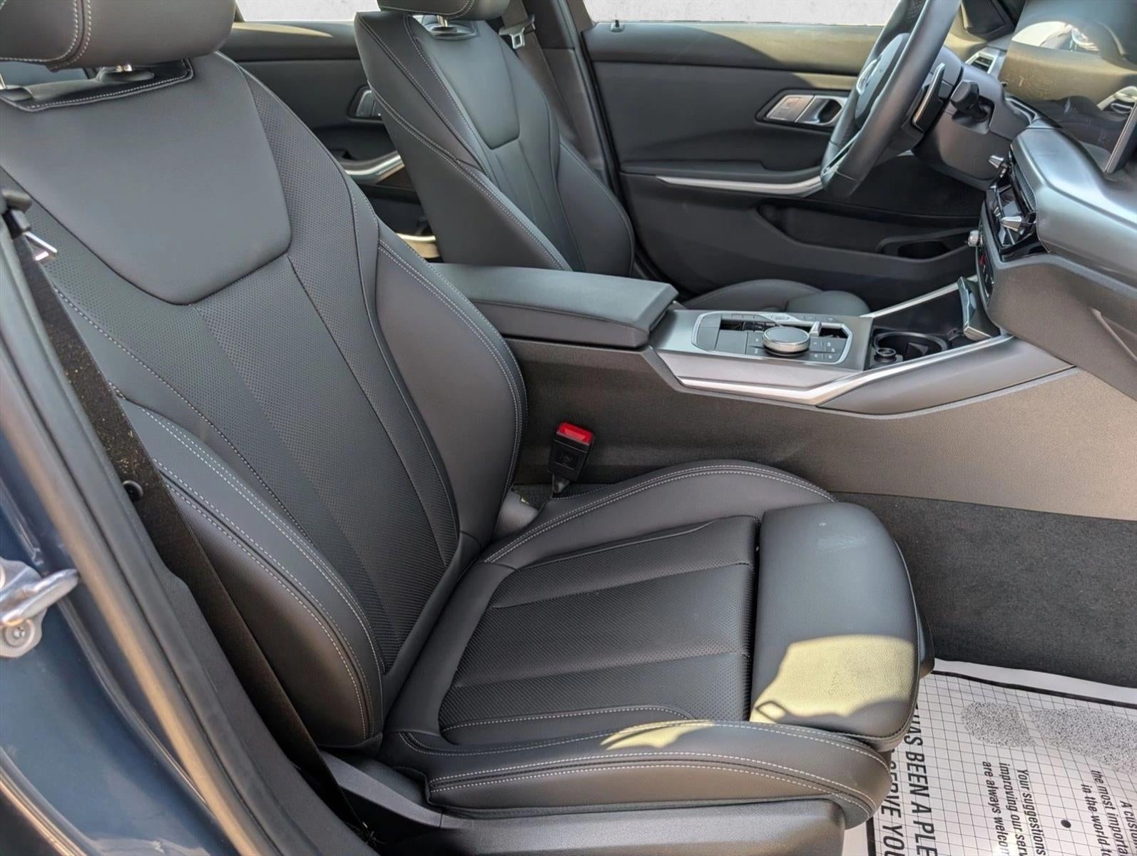 2025 BMW 330i Sedan