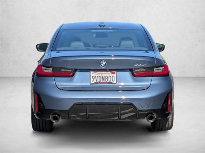 2025 BMW 330i Sedan