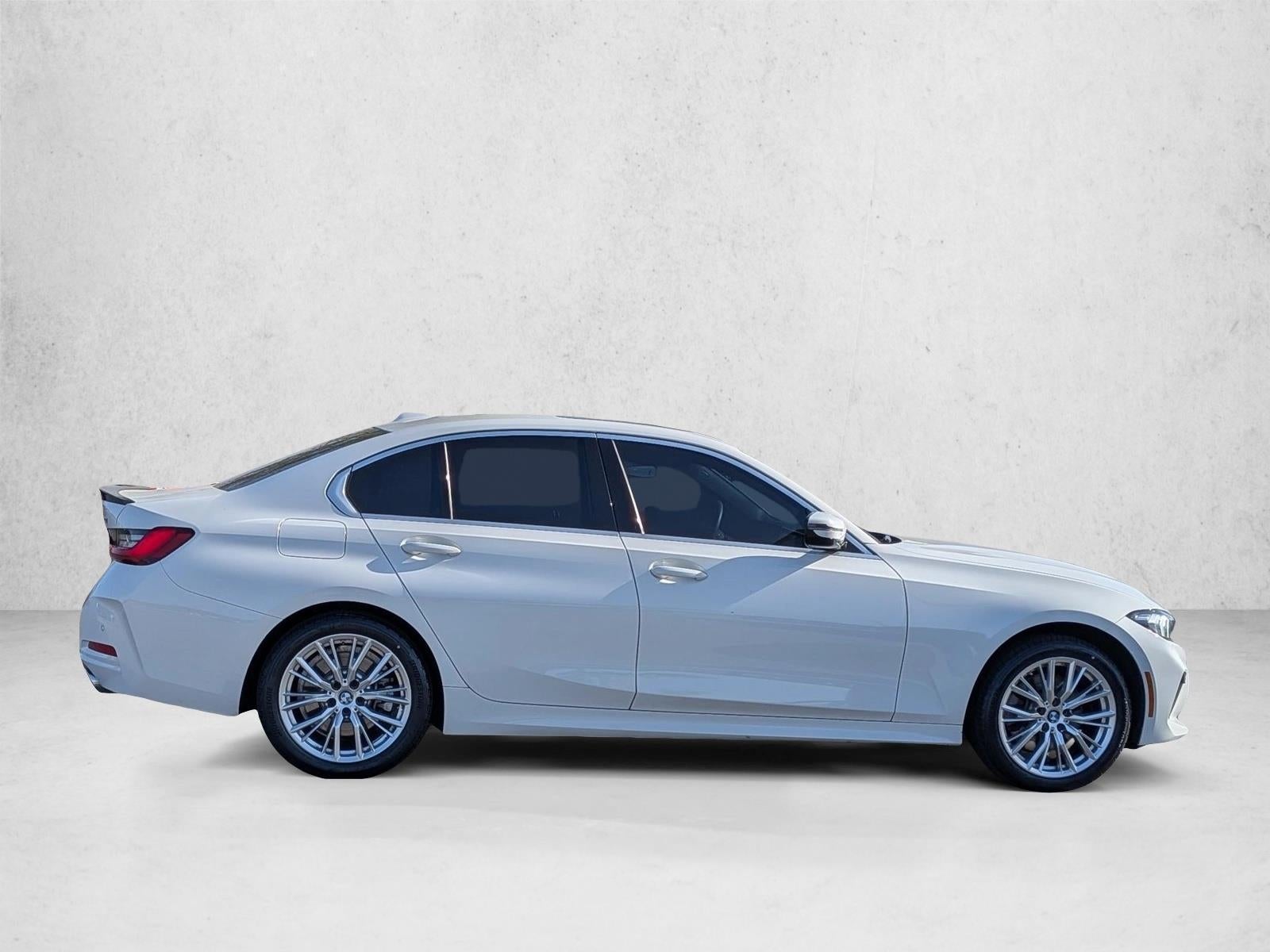 2024 BMW 330i Sedan
