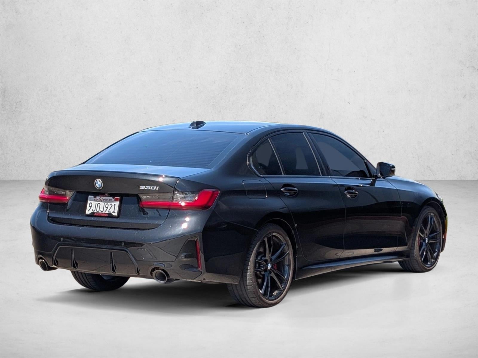 2024 BMW 330i Sedan