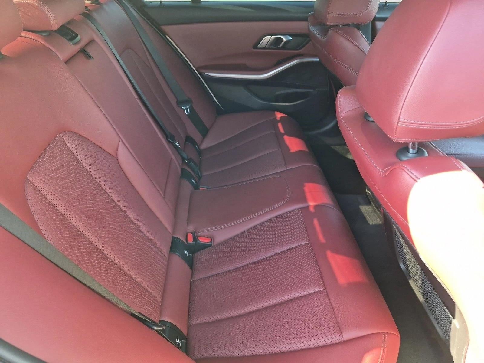 2023 BMW 330i Sedan