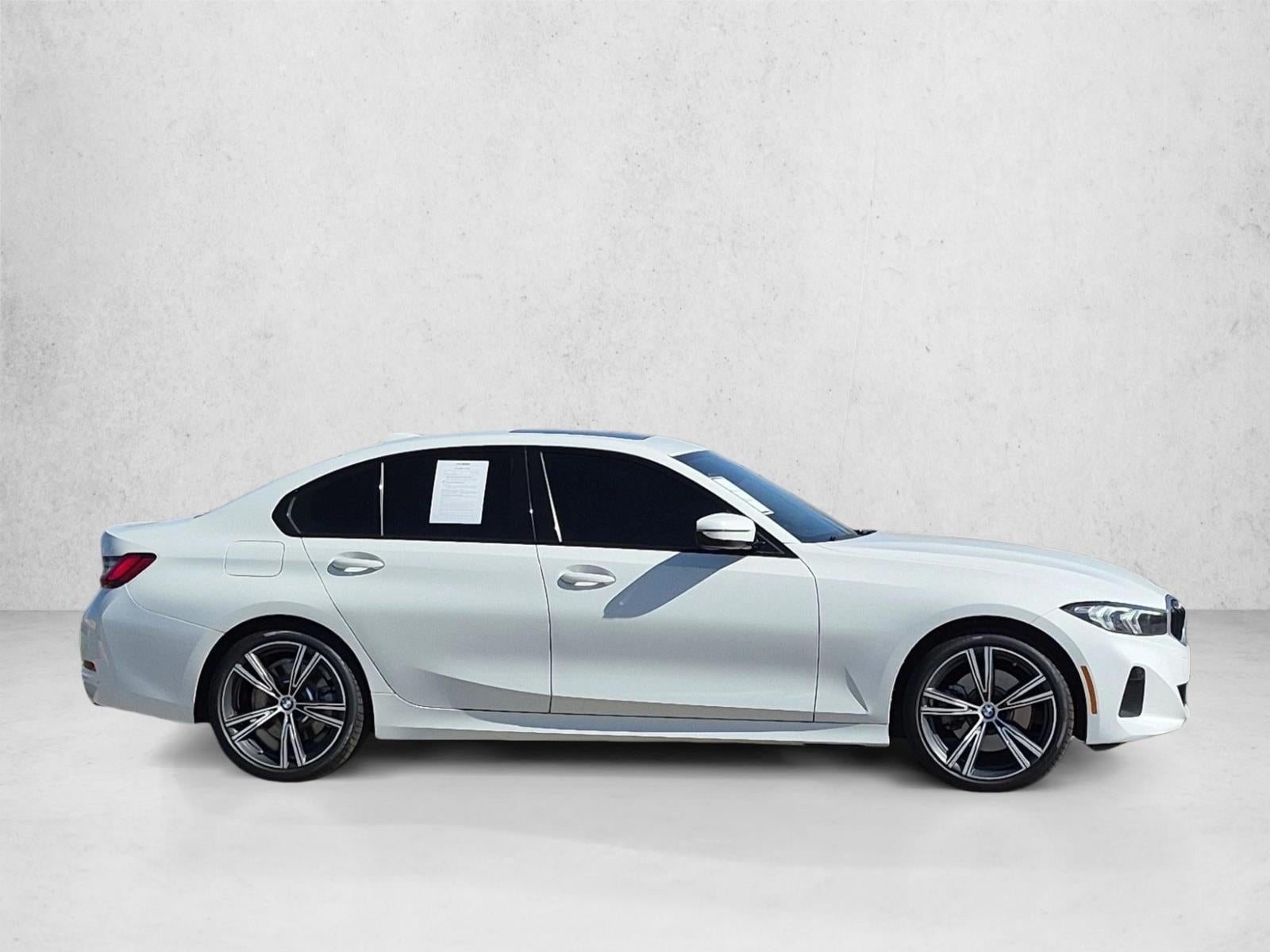2023 BMW 330i Sedan