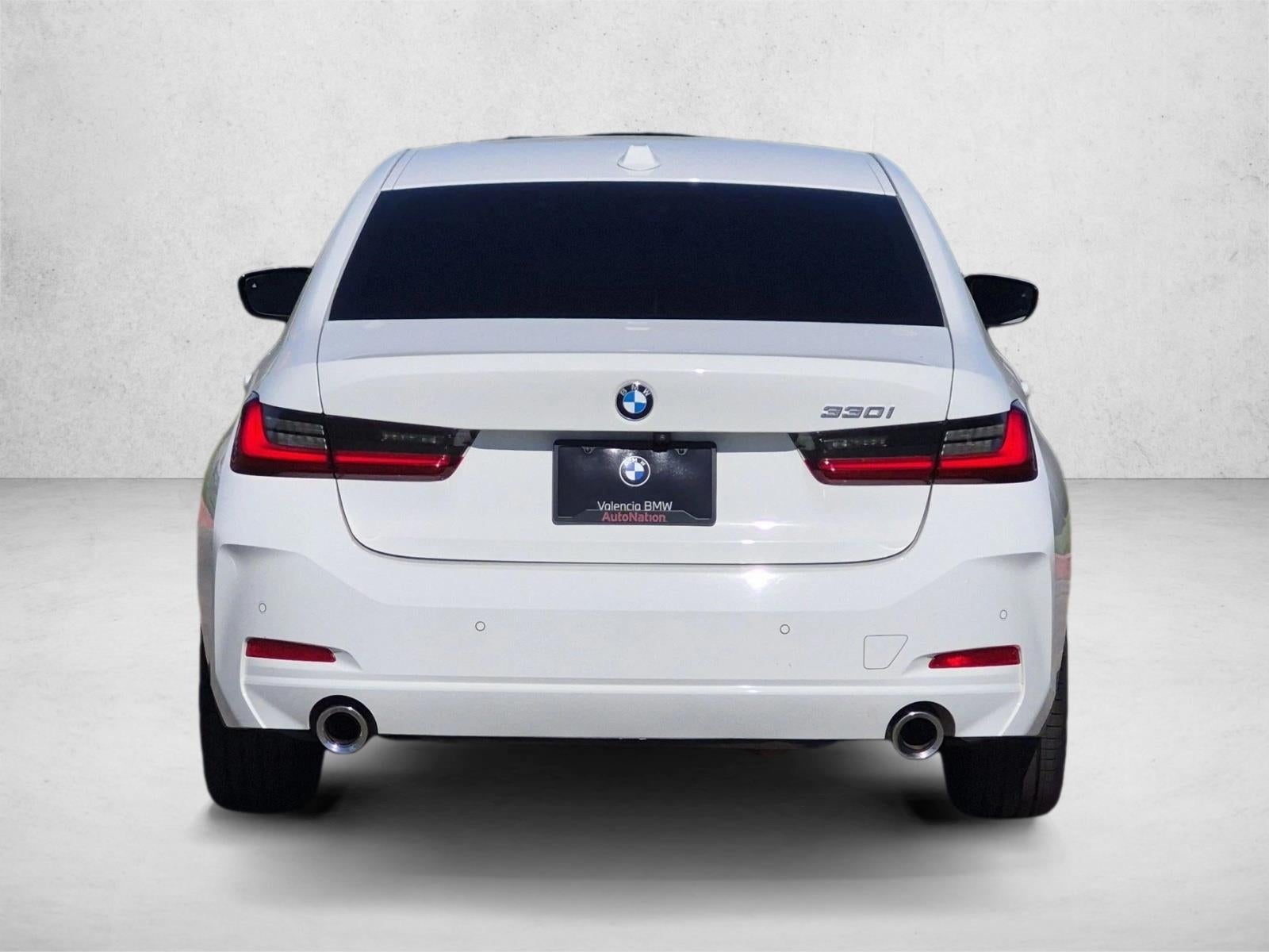 2023 BMW 330i Sedan
