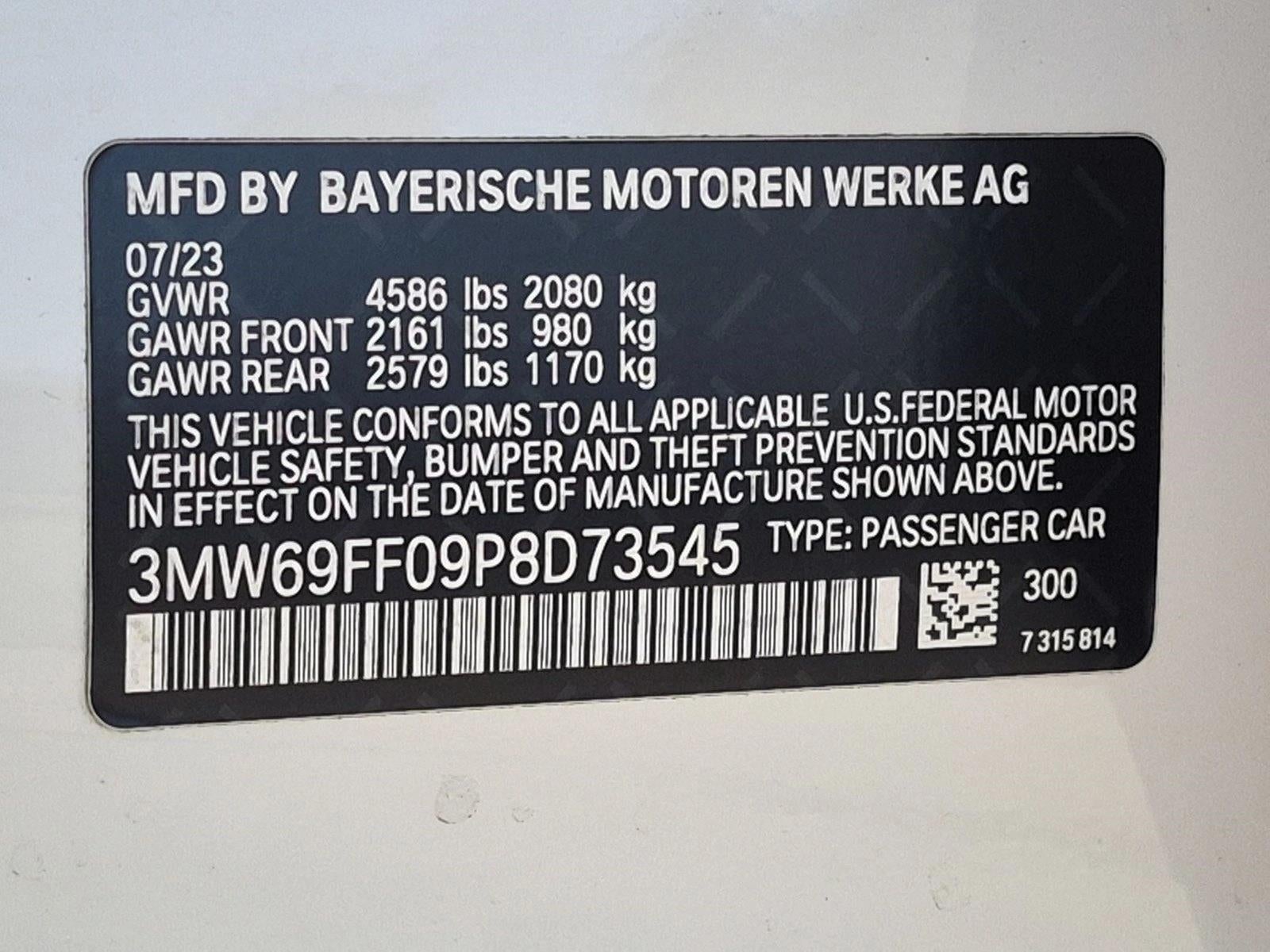 2023 BMW 330i Sedan
