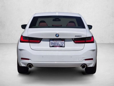 2023 BMW 330i Sedan