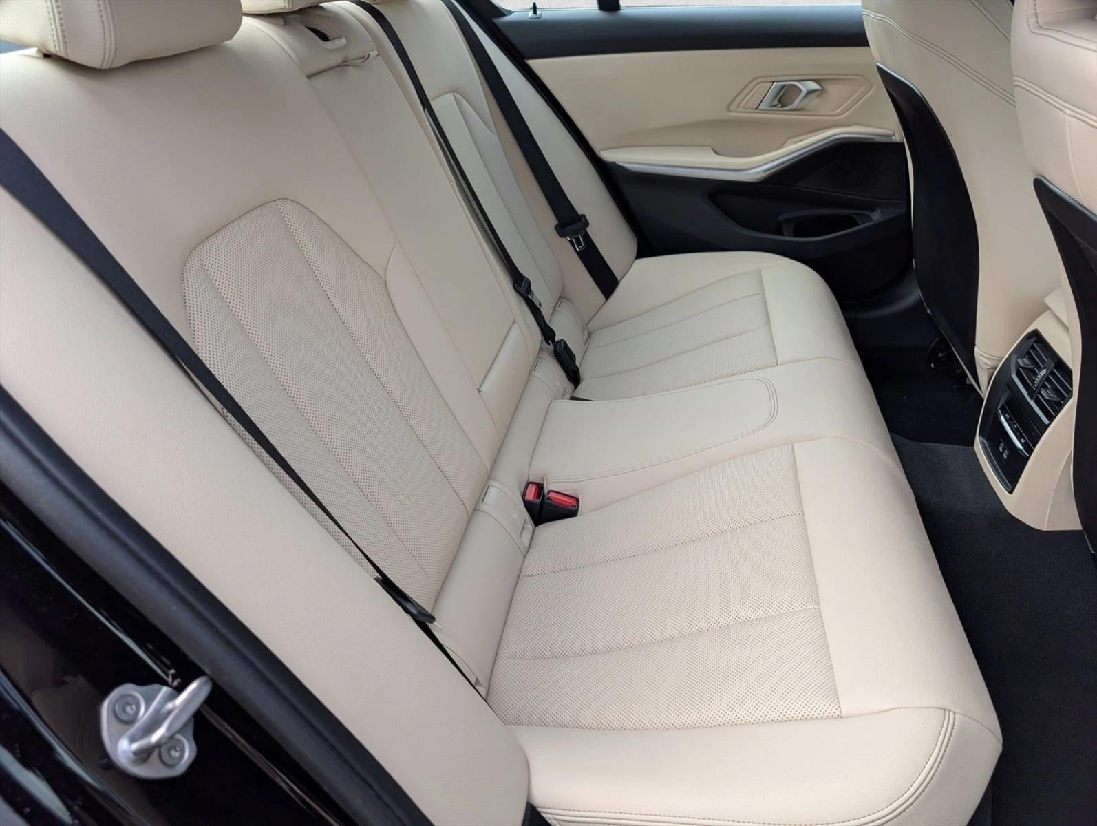 2025 BMW 330i xDrive Sedan