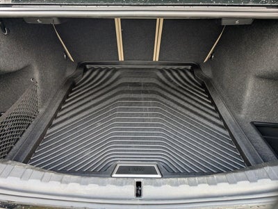 2025 BMW 330i xDrive Sedan