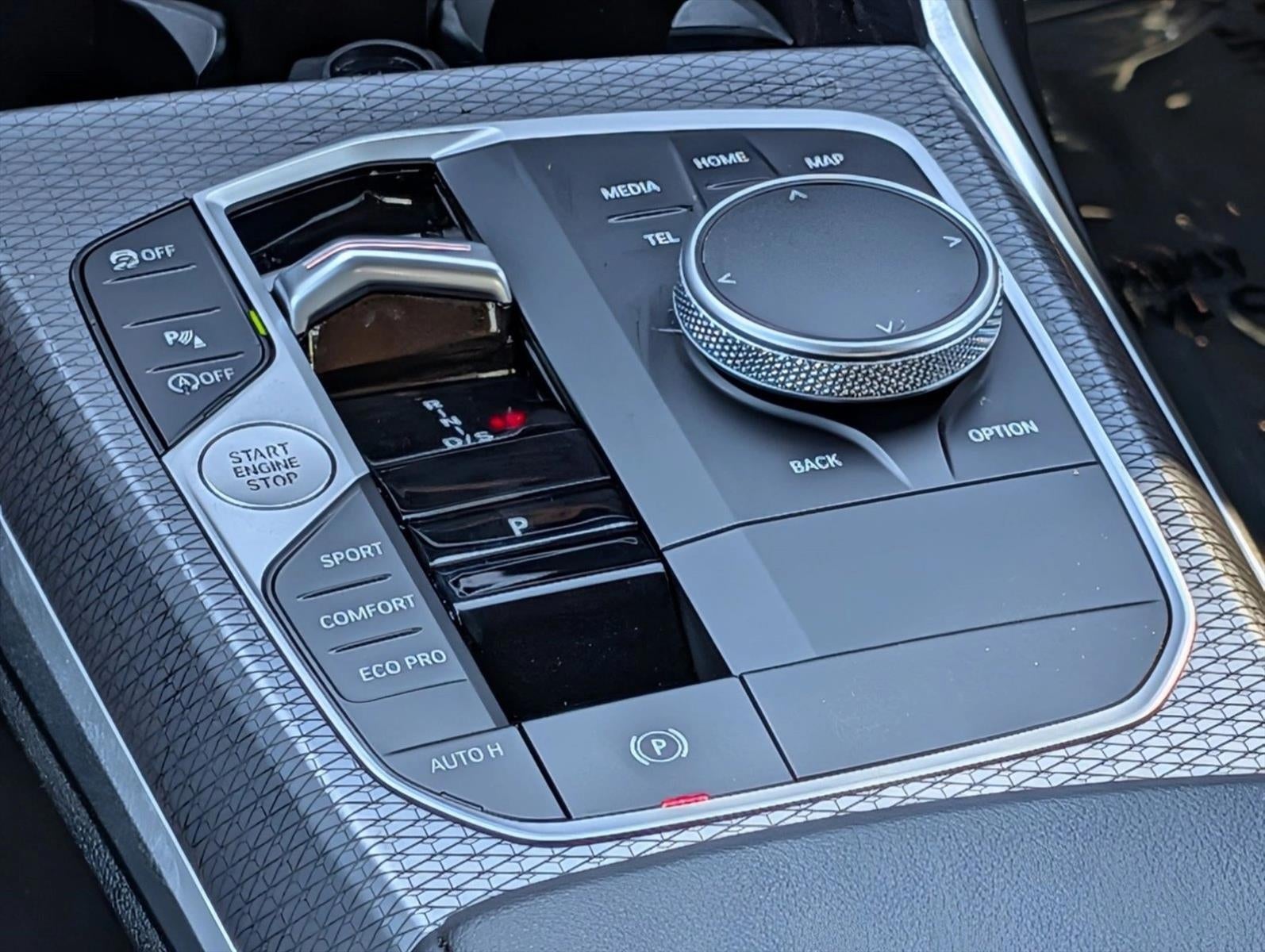 2026 BMW 3 Series 330i - Photo 12