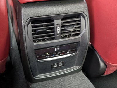 2025 BMW 330i xDrive Sedan