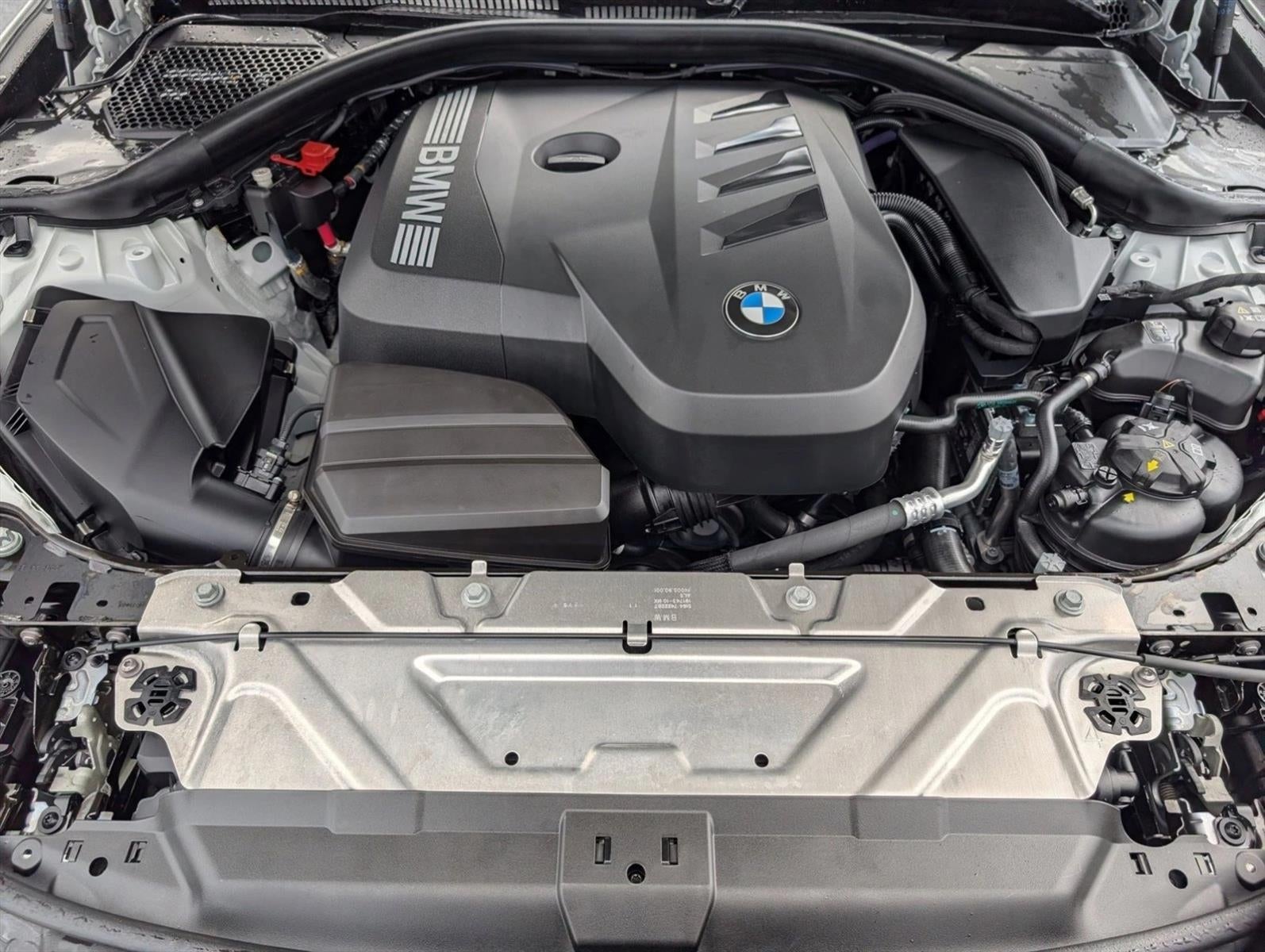 2025 BMW 330i xDrive Sedan