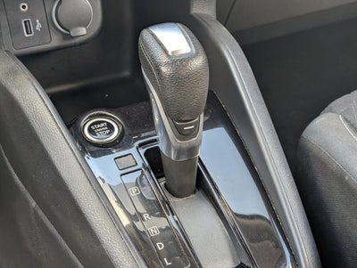 2022 Nissan Kicks S FWD