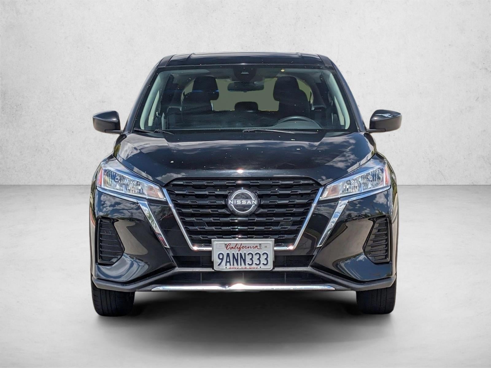 2022 Nissan Kicks S FWD