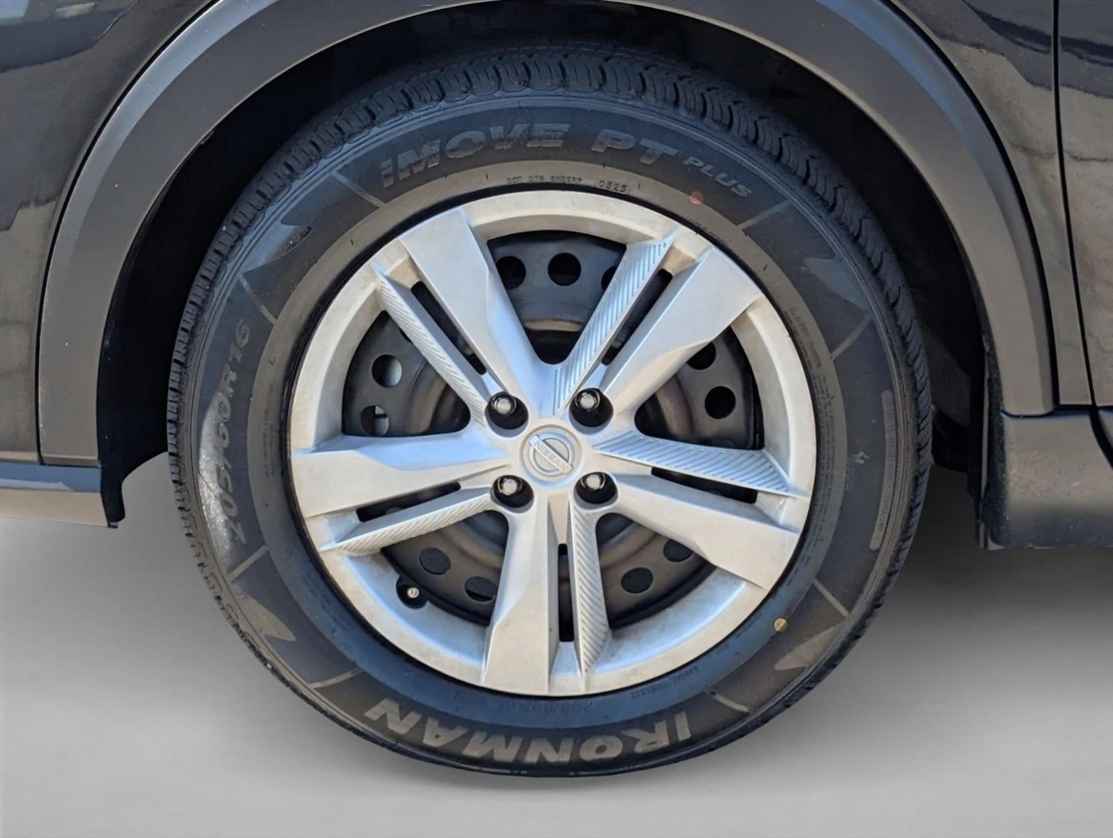 2022 Nissan Kicks S FWD