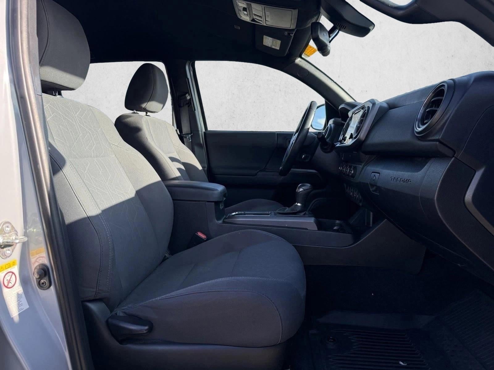 2019 Toyota Tacoma 2WD 2WD TRD Off Road Double Cab 5' Bed V6 AT (Natl)