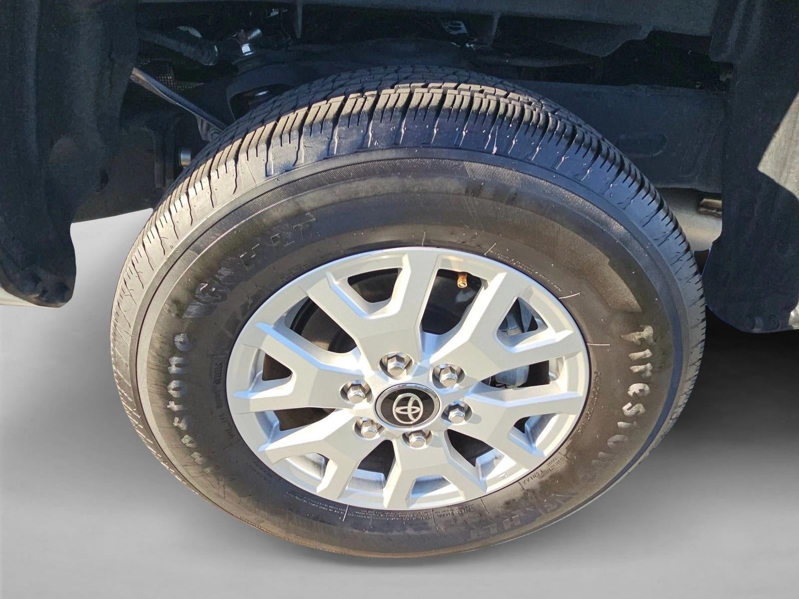 2025 Toyota Tacoma 2WD 2WD SR5 Double Cab 5' Bed AT (Natl)