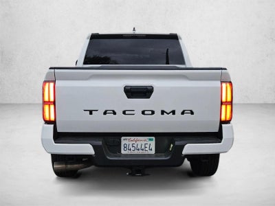 2025 Toyota Tacoma 2WD 2WD SR5 Double Cab 5' Bed AT (Natl)