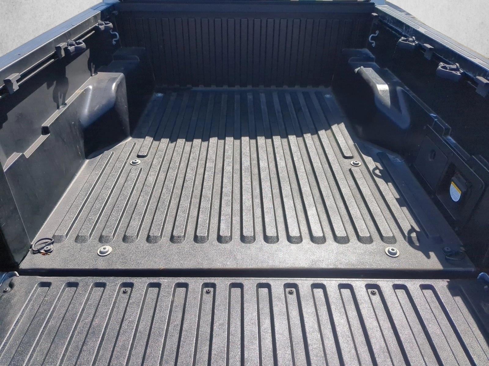 2022 Toyota Tacoma 4WD 4WD TRD Sport Double Cab 5' Bed V6 AT (Natl)