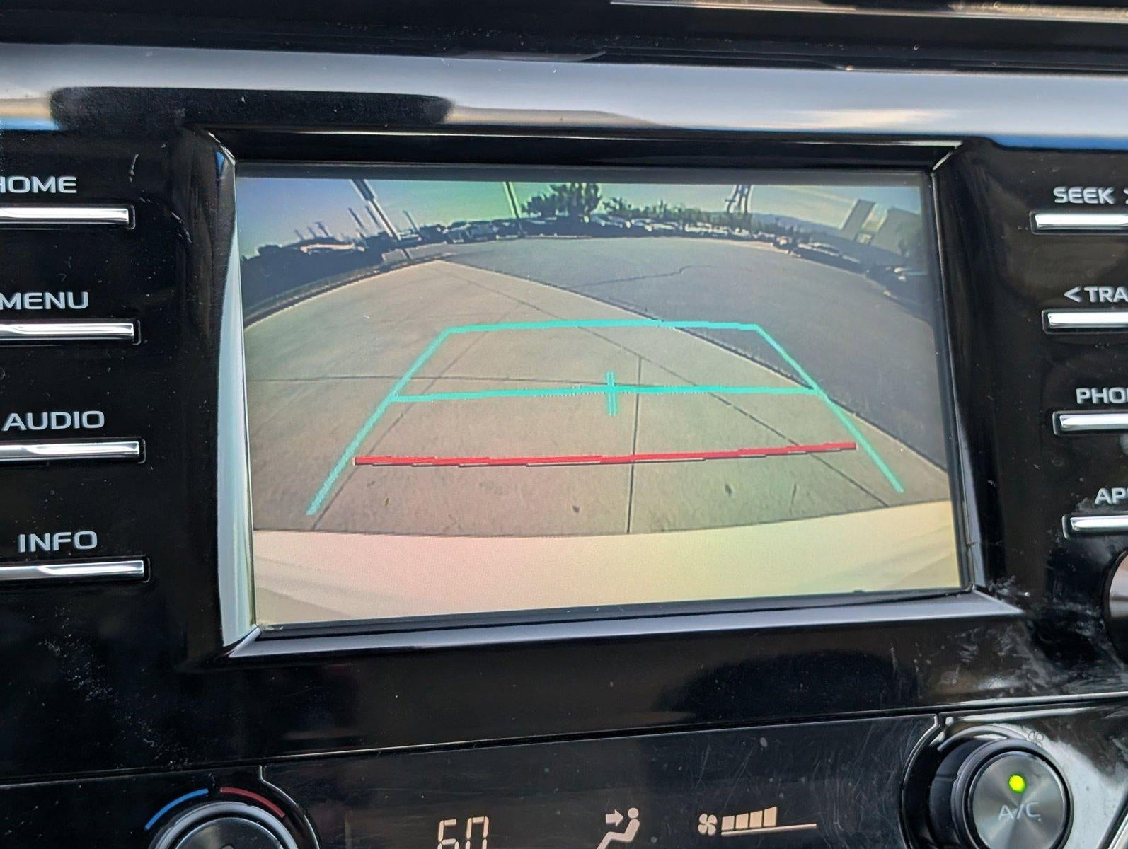 2018 Toyota Camry SE Auto (SE)