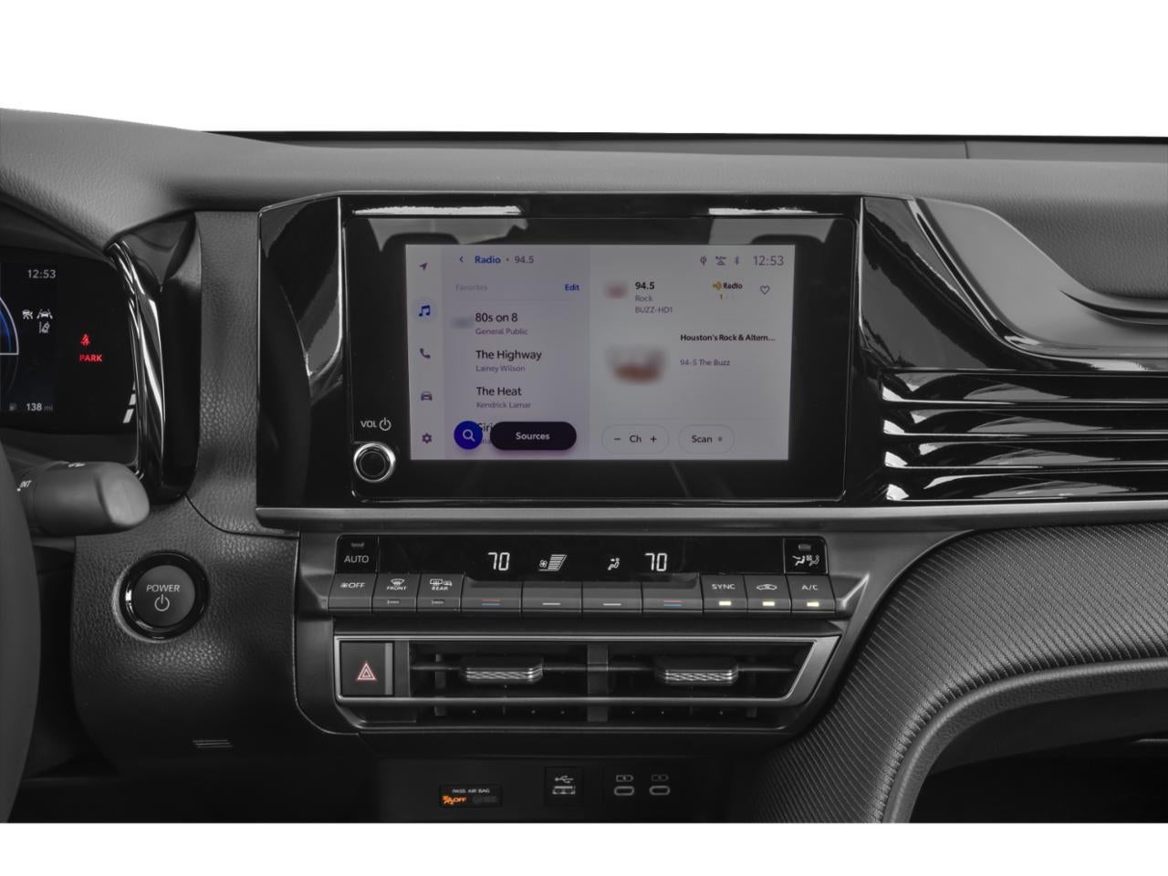 2025 Toyota Camry SE (Natl)