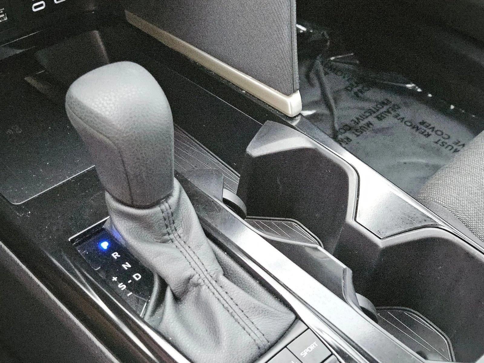 2025 Toyota Camry LE AWD (Natl)