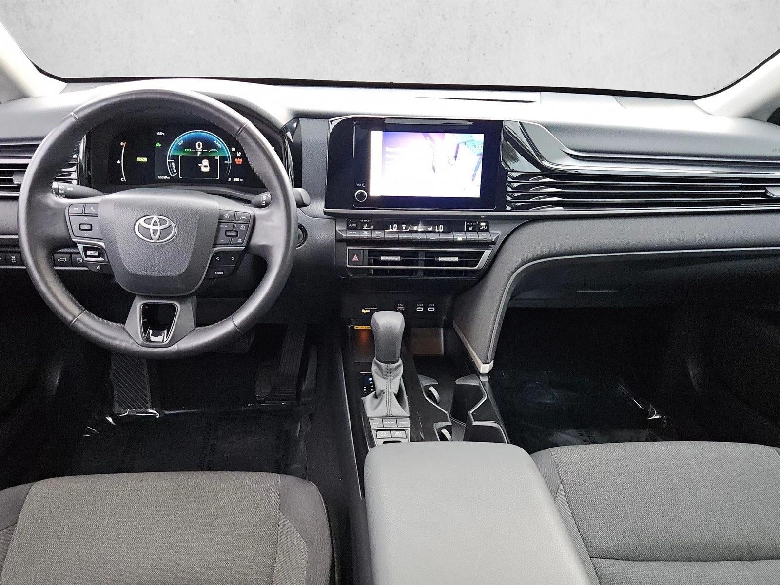 2025 Toyota Camry LE AWD (Natl)